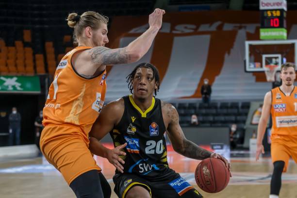 这位才华横 这位才华横