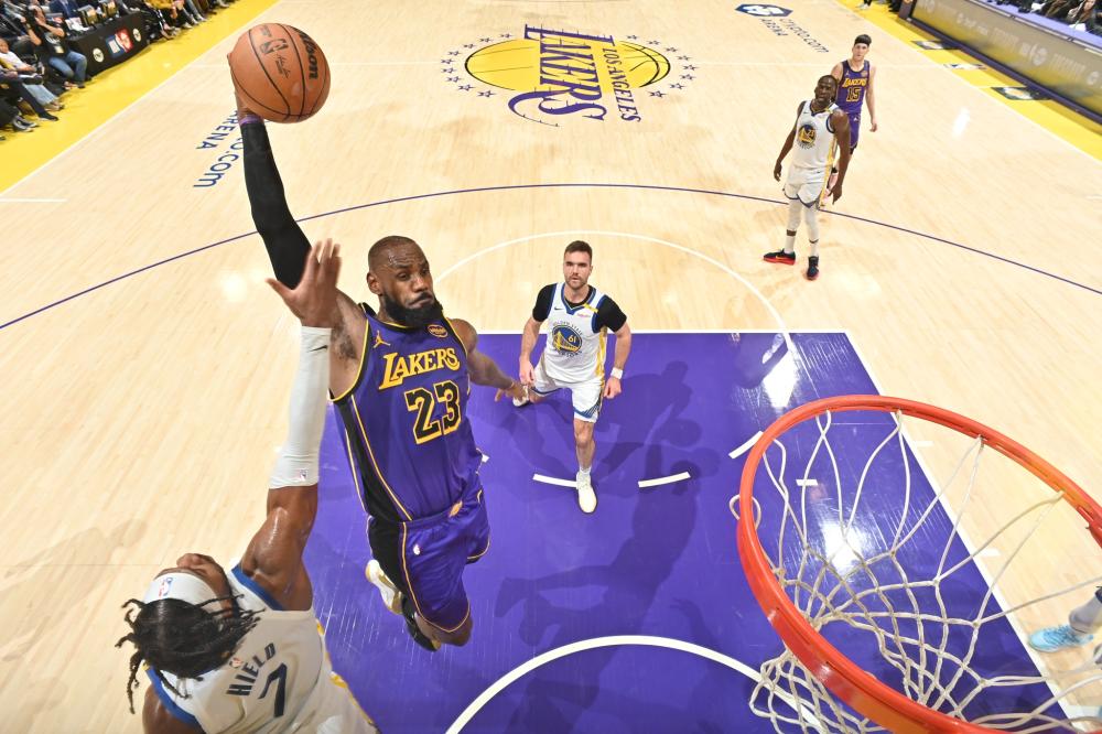 曾在接受采 曾在接受采