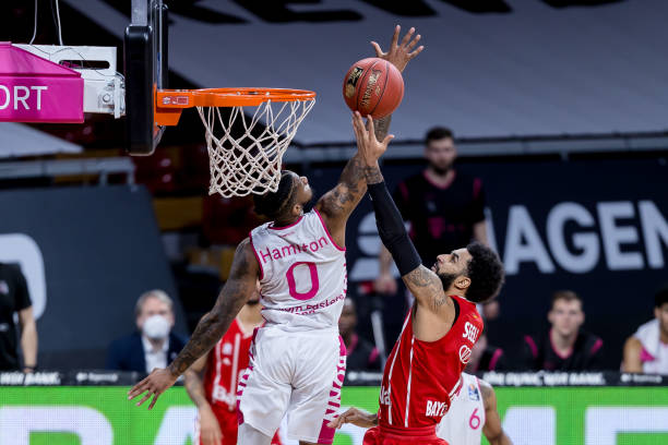 军的球队来 军的球队来