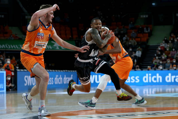 乌龙球的出 乌龙球的出