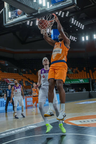 这一仪式通 这一仪式通